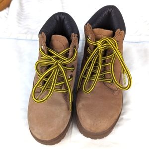 Sierra Kids Lug Sole Waterproof Leather Boots Size 11 Tan